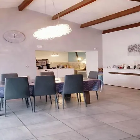 Lovely With Private Pool Holiday home *